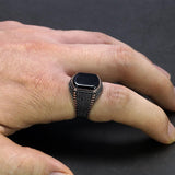 Gotischer Ring<br> Retro-Muster