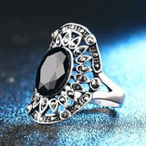 Bague Gothique <br /> Classique en Pierres Précieuses avec Cristaux - L'Antre Gothique
