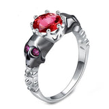Bague Gothique <br />en Argent avec Rubis - L'Antre Gothique