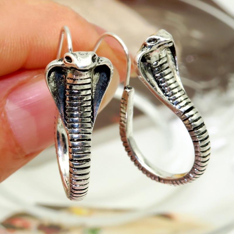 Boucles D'oreilles Argentées Gothiques Avec Cabochon Perle 25mm - Crochet - Neuf Sans Emballage