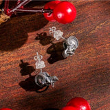 Boucle d'Oreille Gothique <br /> Crane Cornu