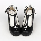 Gothic-Schuh mit Absatz<br> Gotisches Kreuz
