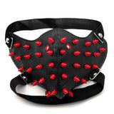 Masque Gothique Rivet Rouge
