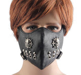 Gotische Maske<br> aus Leder