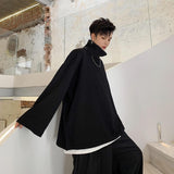Pull Gothique <br /> à Col Roulé