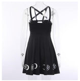 Robe Gothique <br /> à Décolleté en Pentagramme