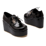creepers gothiques à lacets