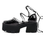 Chaussures Gothiques Plateformes à Lacets « Black Venus » - antre gothique