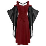 Gothic-Kleid mit Fledermausärmeln