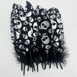 Plumes d’oie gothiques décoratives - antre gothique