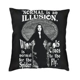 Housse de Coussin Gothique – Morticia Addams