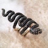 Bague Gothique Serpent Envoûtant en Argent 925 & Zircons Noirs