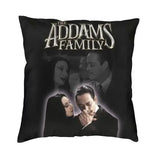 Housse de Coussin Gothique – Morticia Addams