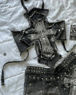 Top gothique cropped avec croix et patchwork en denim - Antre Gothique