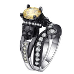 Gotischer Ring<br> Totenkopf und Diamant