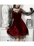 Gothic-Kleid<br> Dunkelste Rose 