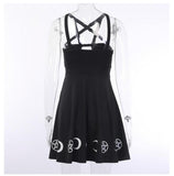 Gothic-Kleid<br> Pentagramm-Ausschnitt