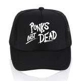 casquette gothique Punks Not Dead