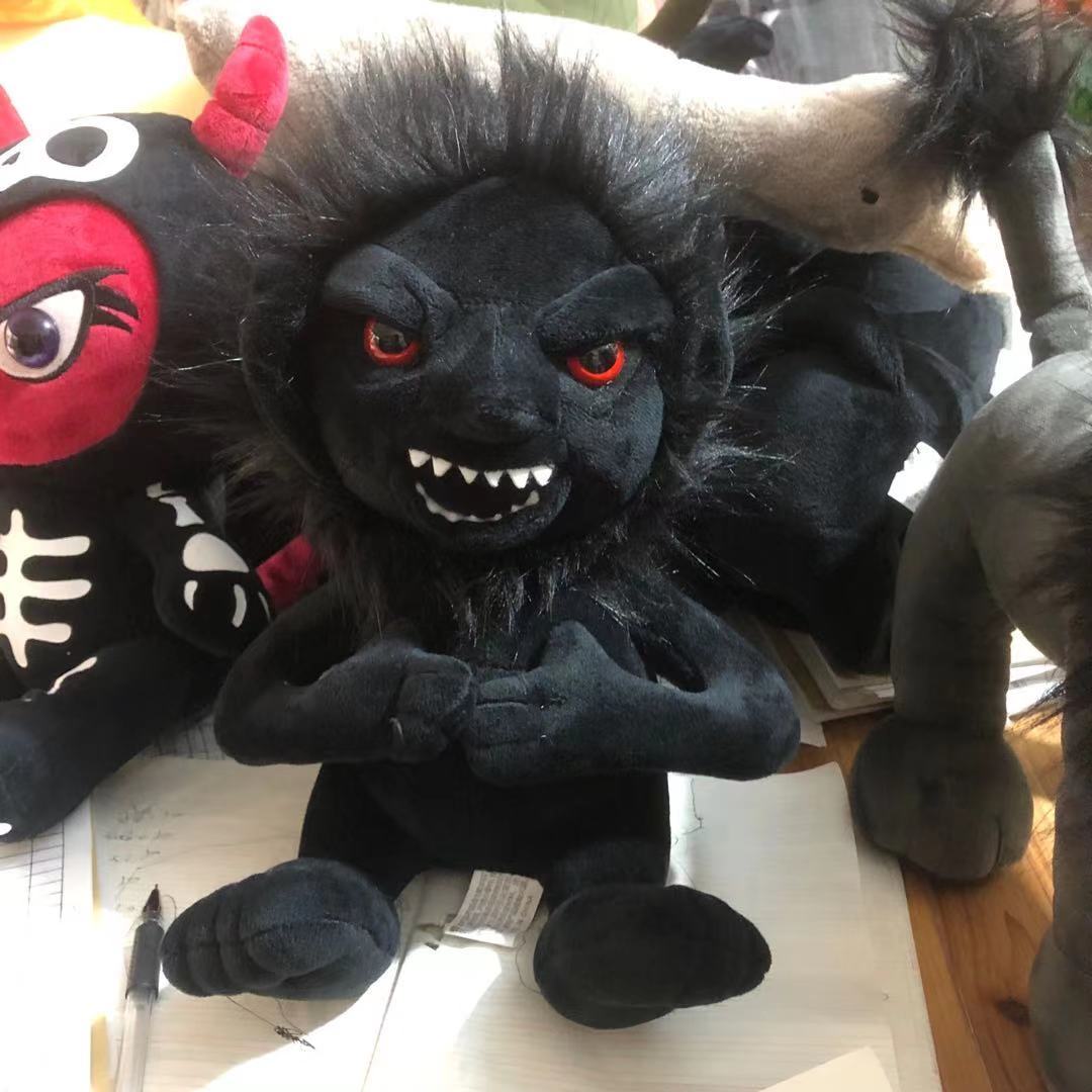 Gothic Troll Plush - Gothic Lair & L'Antre Gothique